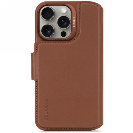 Decoded Leather Detachable Wallet MagSafe Case with Wallet iPhone 16 Pro - tok, barna